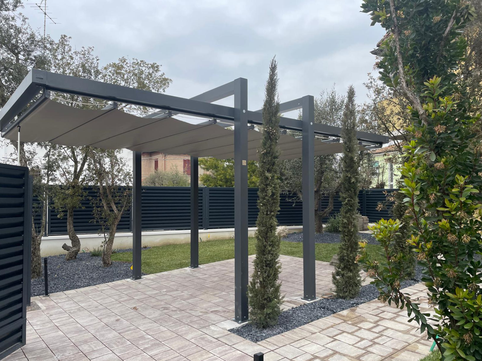 WhatsApp Image 2025 01 20 at 16.06.34 2 Pergola in giardino? A Ferrara cè Dynamic System.